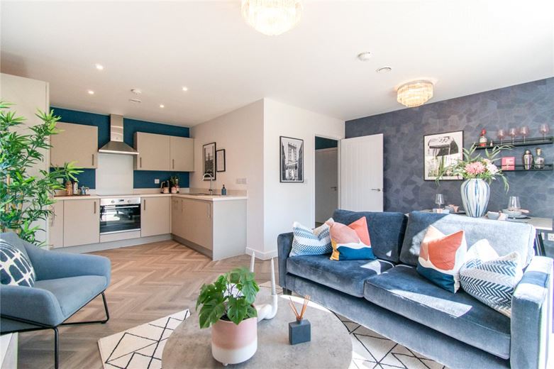 1 bedroom flat, Saffron Way, Cherry Hinton CB1 - Available