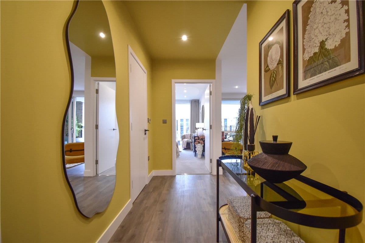 1 bedroom flat, Knights Park, Eddington CB3 - Available