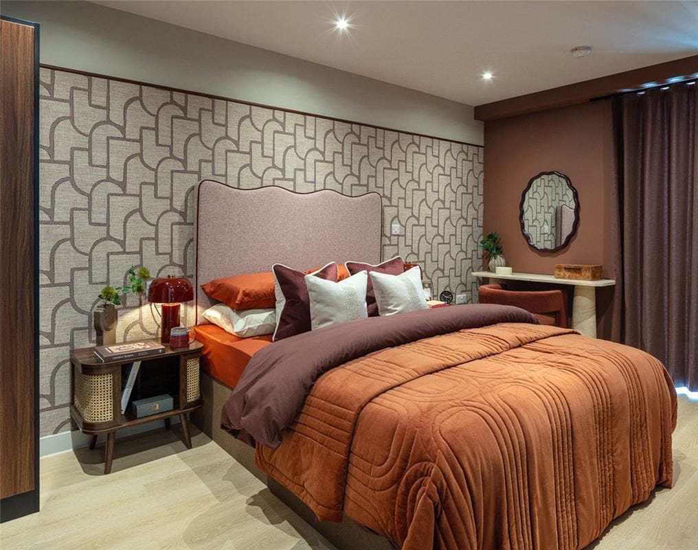 2 bedroom flat, Dutton Street, Manchester M3 - Available