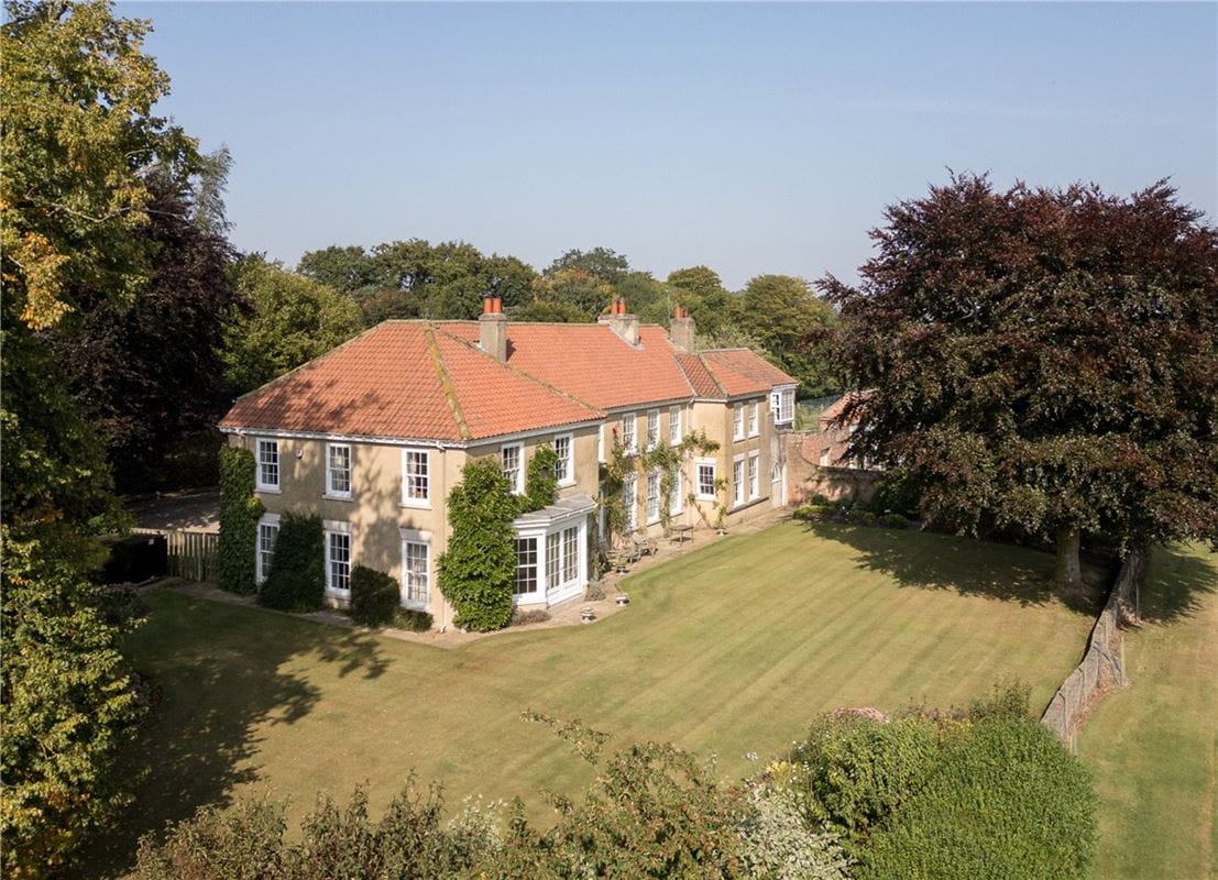 6 bedroom house, Near Bishop Monkton, North Yorkshire HG4 - Available