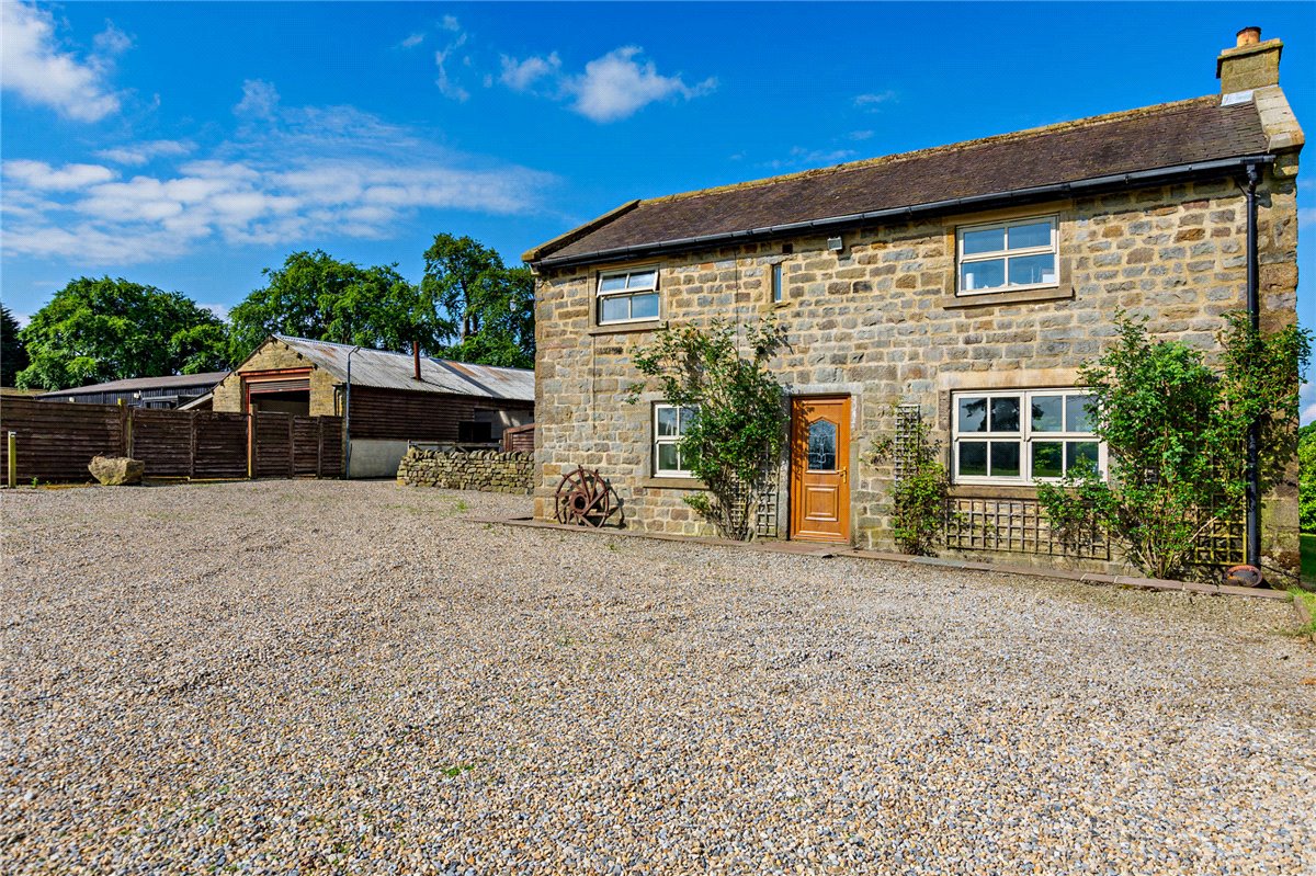 4 bedroom house, Skipton Road, Felliscliffe HG3 - Sold