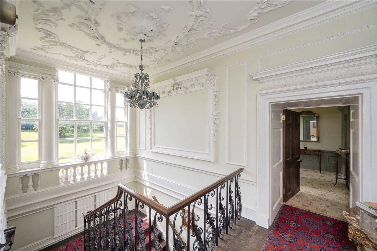  House, Wadworth, Doncaster DN11 - Available