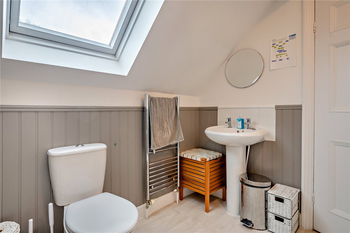 5 bedroom house, Rossett Green Lane, Harrogate HG2 - Sold