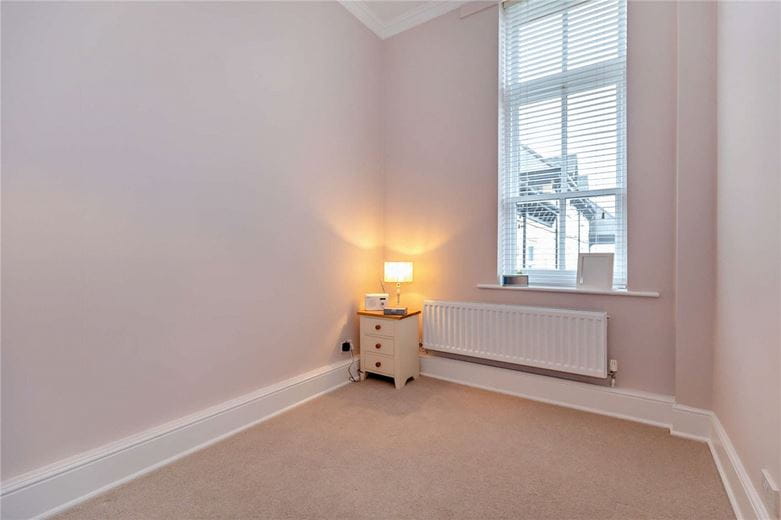 2 bedroom flat, Apartment 9, Ellis House, Ellis Court HG1 - Sold STC