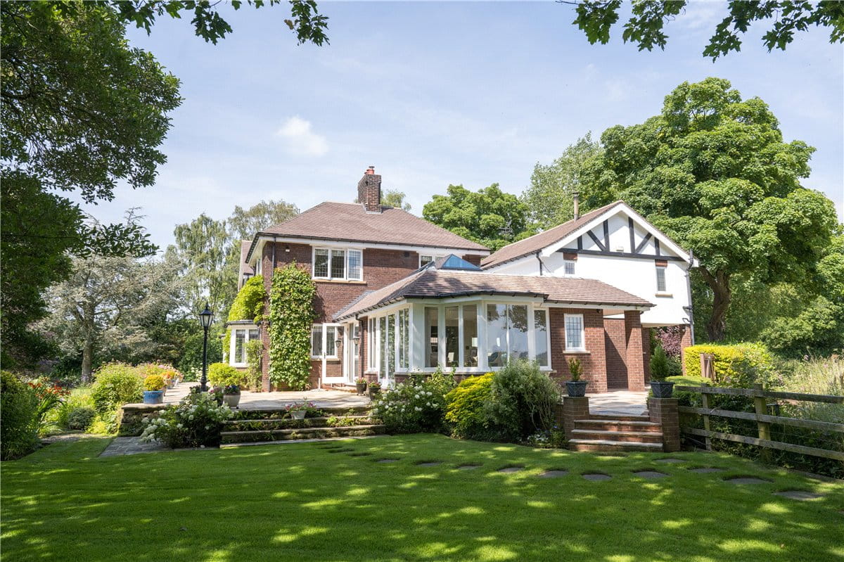 4 bedroom house, Woodgate Lane, Weeton LS17 - Available