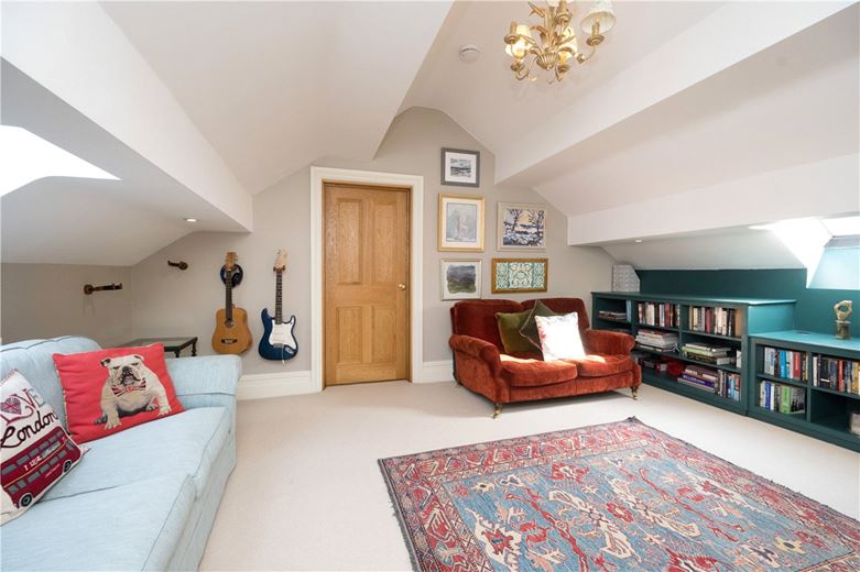 5 bedroom house, Lothersdale, Near Skipton BD20 - Available