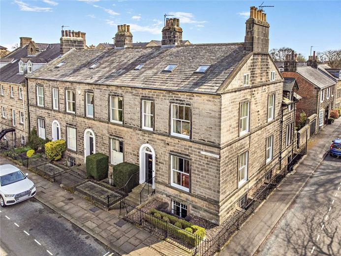 5 bedroom house, Church Square, Harrogate HG1 - Available