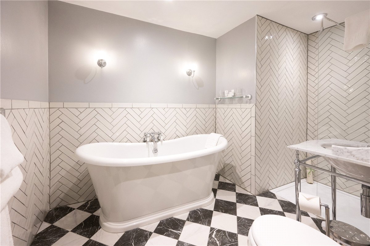 23 bedroom , The Boar's Head Hotel & Birchwood House Annexe, Ripley HG3 - Available