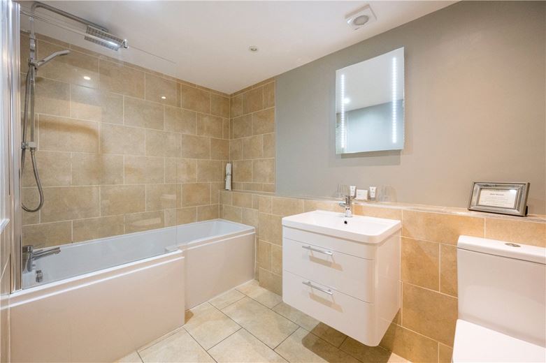 23 bedroom , The Boar's Head Hotel & Birchwood House Annexe, Ripley HG3 - Available