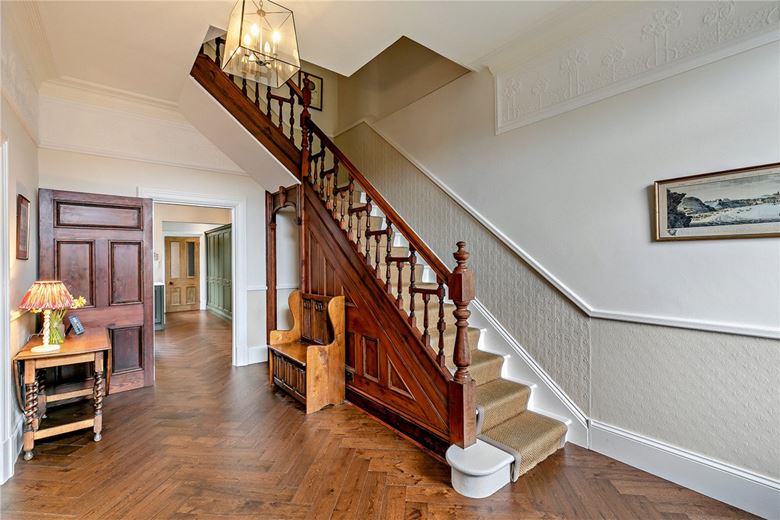 6 bedroom house, Crag Lane, Huby LS17 - Sold STC