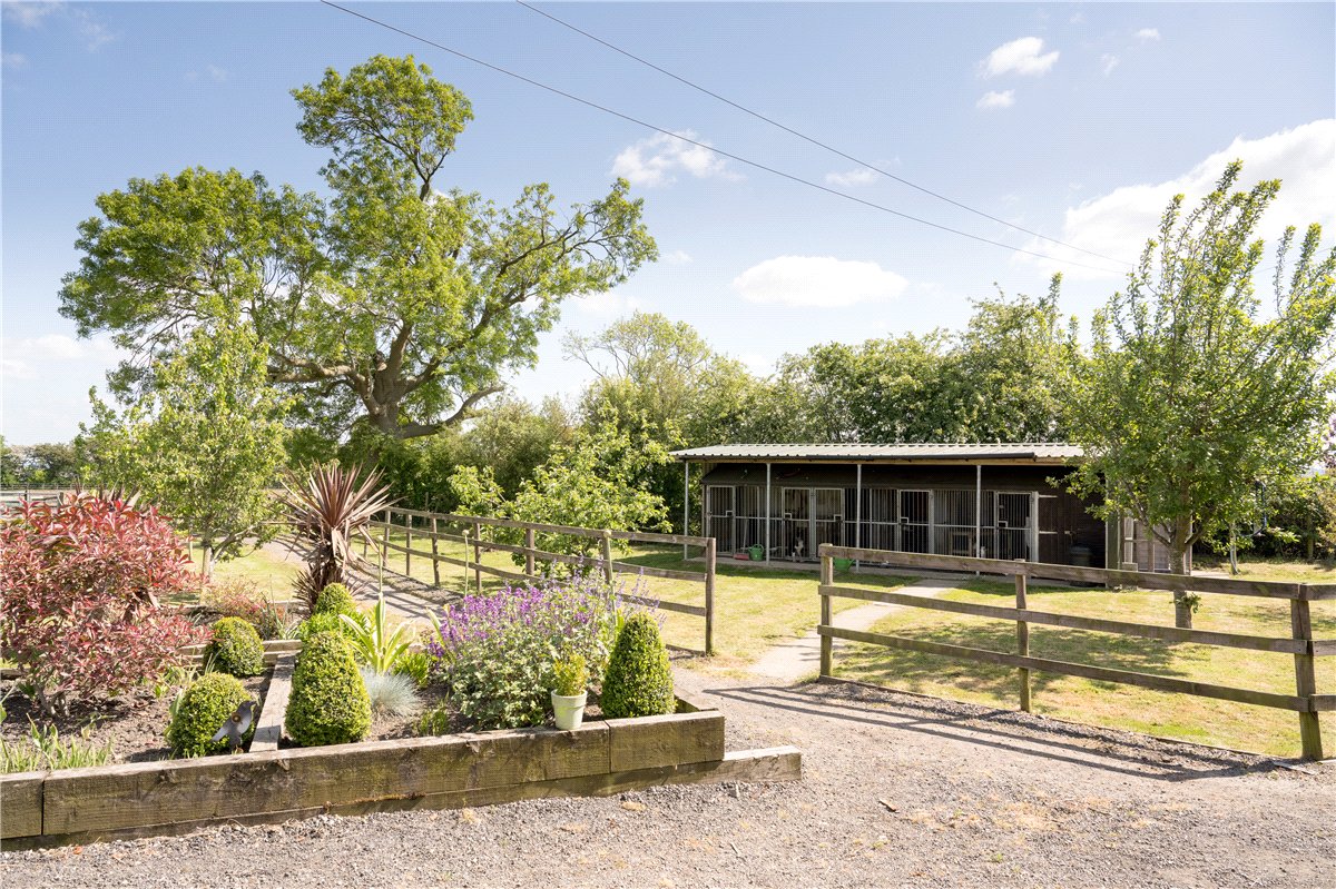 4 bedroom house, Follifoot Lane, Kirkby Overblow HG3 - Available