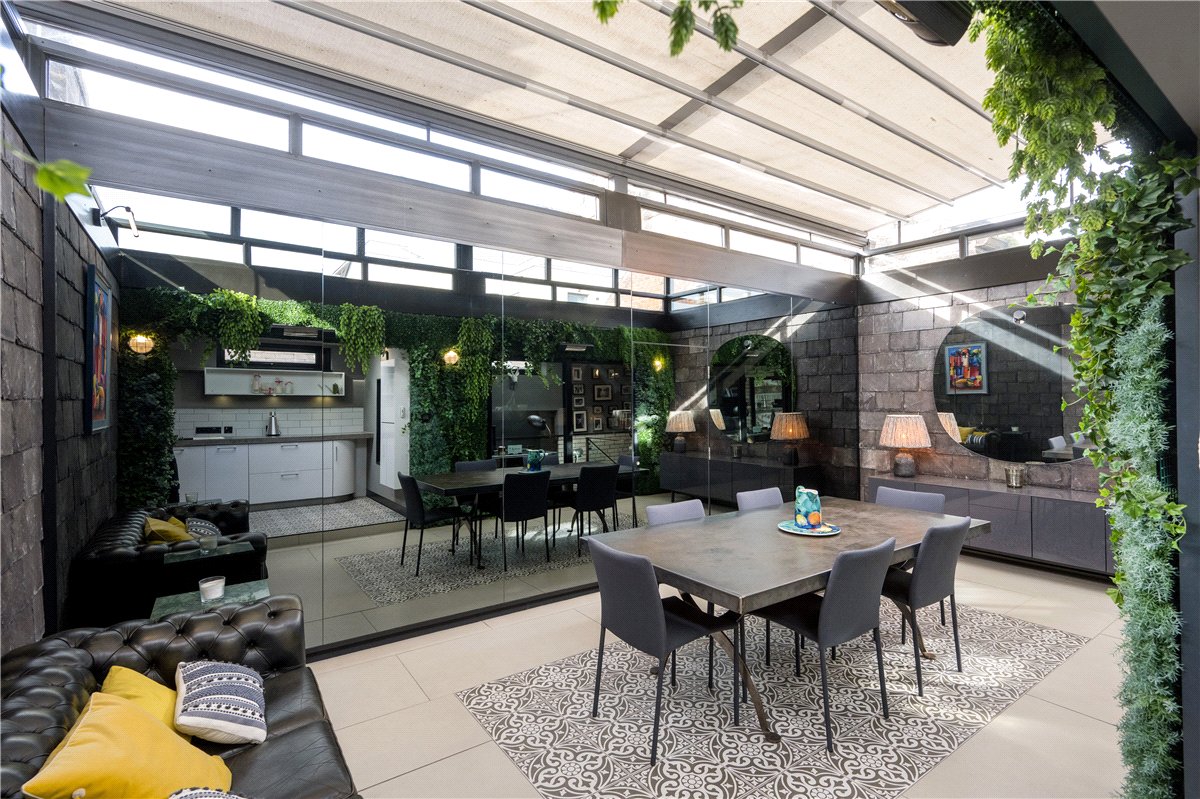  bedroom flat, West Park, Harrogate HG1 - Available