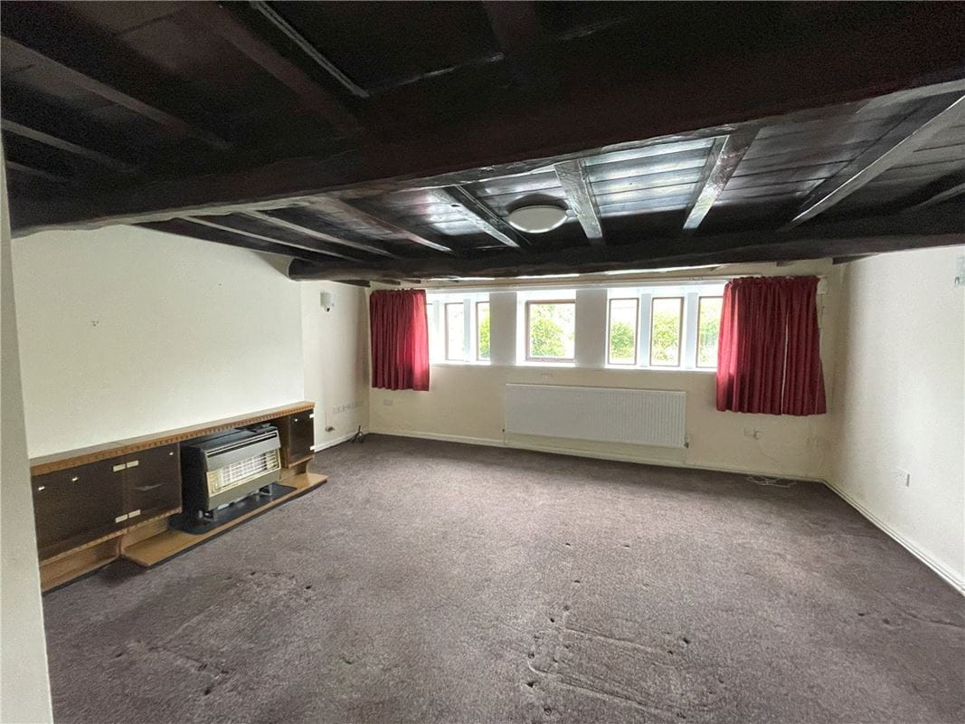  Farm, Slaithwaite, Huddersfield HD7 - Available