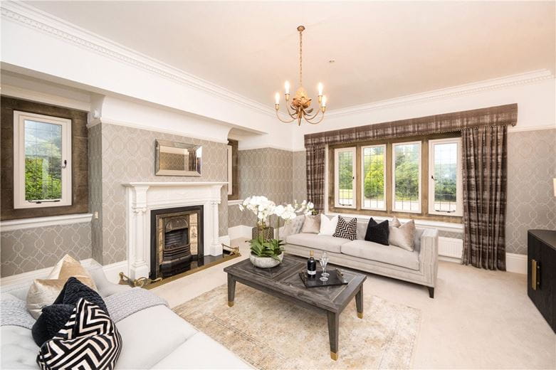 6 bedroom house, Moor Lane, Burley in Wharfedale LS29 - Sold STC