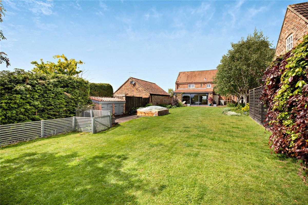 4 bedroom , Clareton Lane, Coneythorpe HG5 - Available
