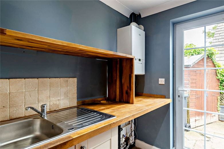 4 bedroom house, Hillside, Follifoot HG3 - Available