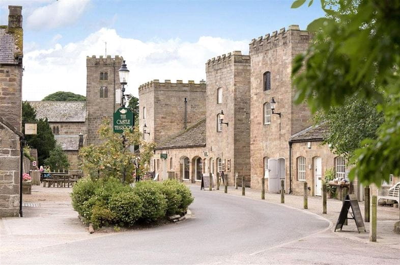 166 acres House, Ripley Castle, Ripley HG3 - Available