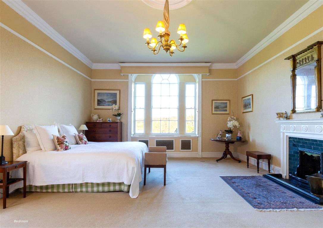 166 acres House, Ripley Castle, Ripley HG3 - Available