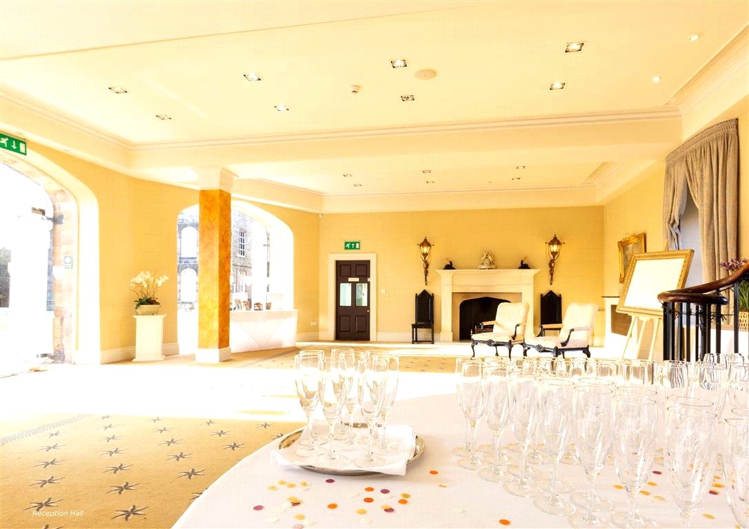 166 acres House, Ripley Castle, Ripley HG3 - Available