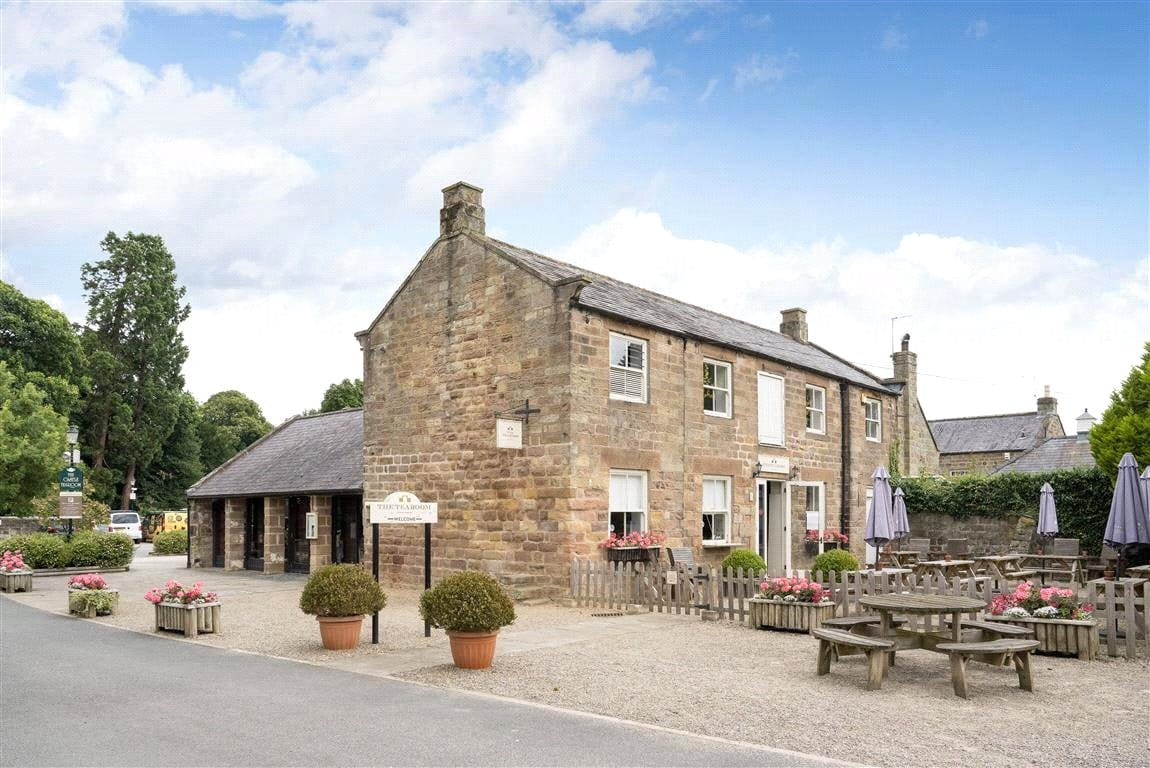 166 acres House, Ripley Castle, Ripley HG3 - Available