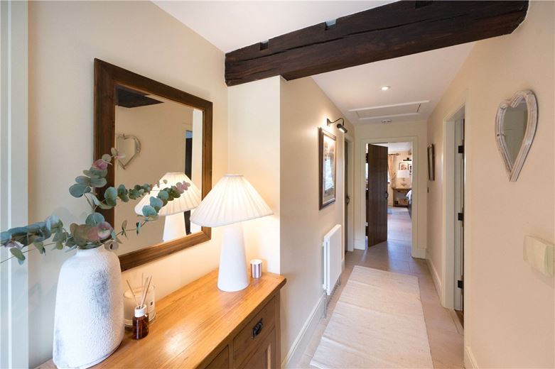 5 bedroom house, Felliscliffe, Near Harrogate HG3 - Available