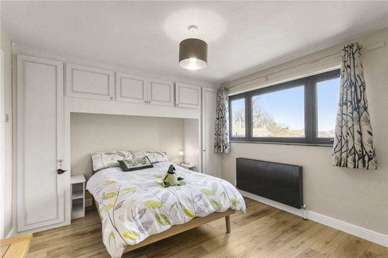 5 bedroom house, Oaklands, Westwood Drive LS29 - Available