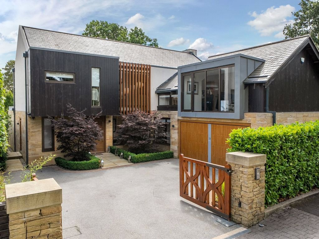 4 bedroom house, Rossett Green Lane, Harrogate HG2 - Available