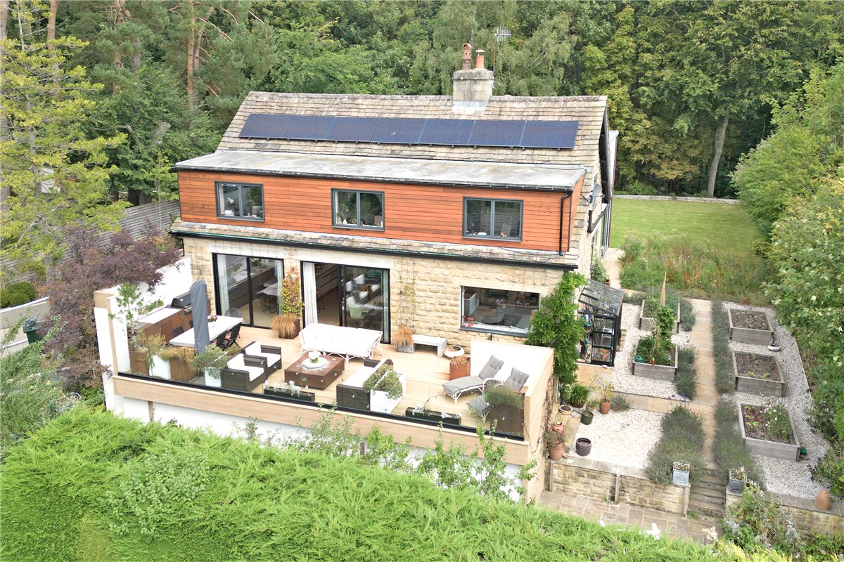 5 bedroom house, Owler Park Road, Ilkley LS29 - Available