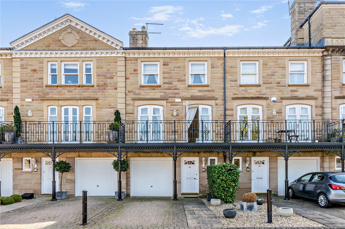4 bedroom house, Queens Gate, Harrogate HG1 - Available