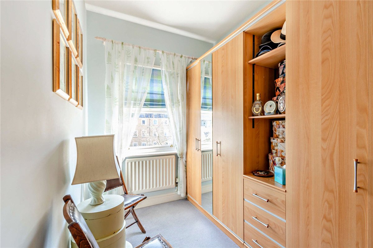 4 bedroom house, Queens Gate, Harrogate HG1 - Available