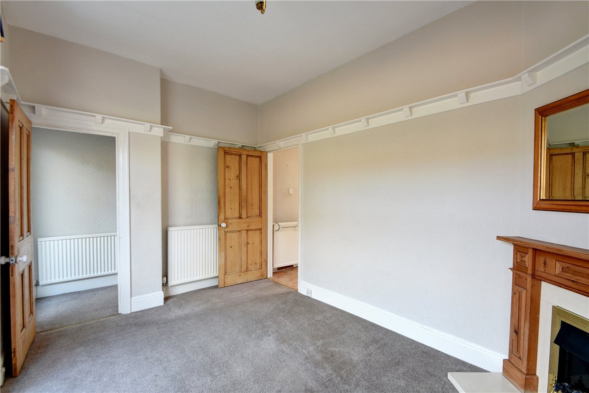 2 bedroom cottage, Elmwood Terrace, Collingham LS22 - Available