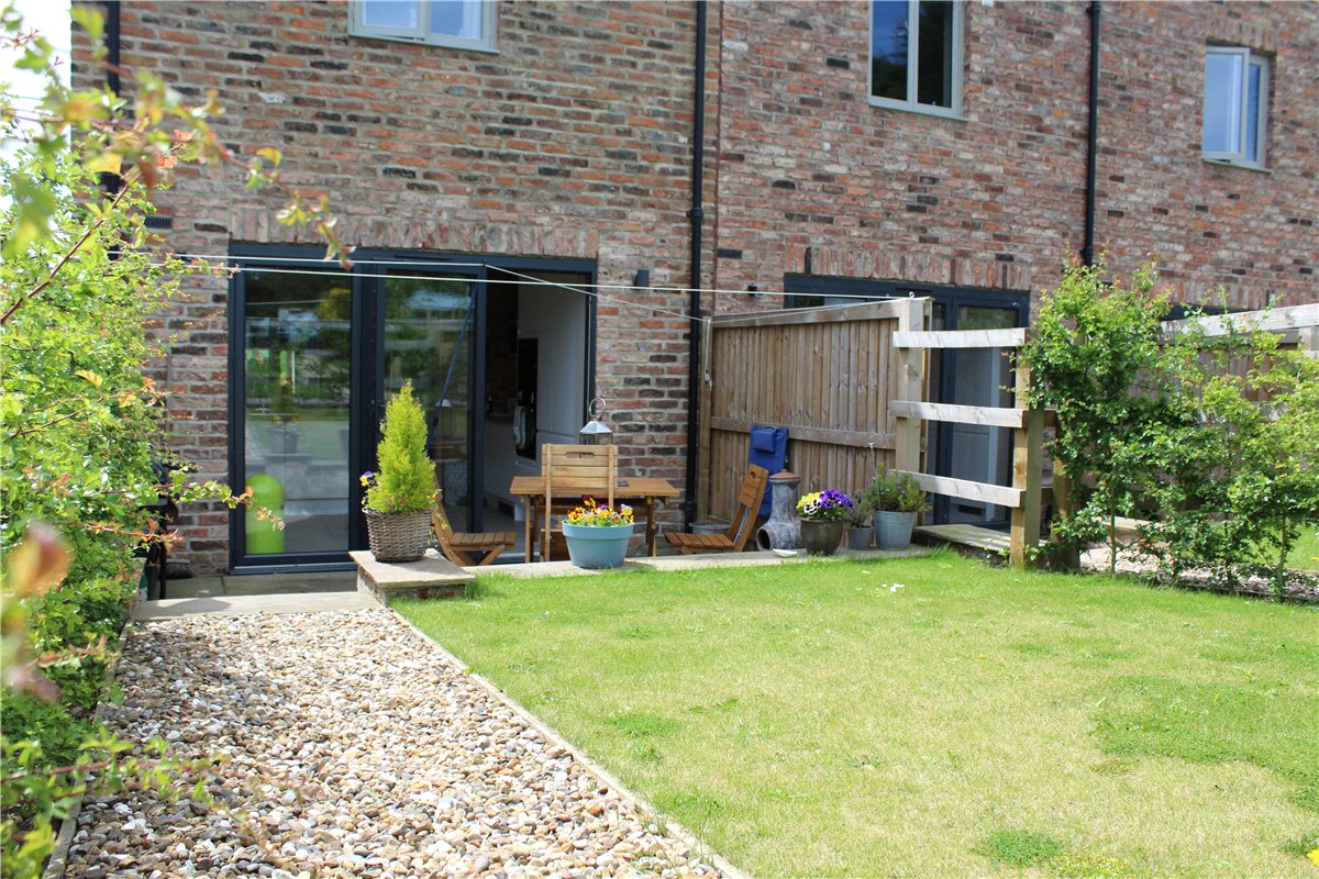 2 bedroom cottage, The Cottages, Kirk Hammerton YO26