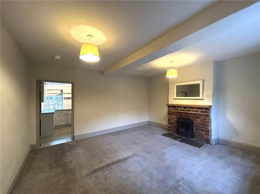 2 bedroom cottage, Long Row, West Tanfield HG4