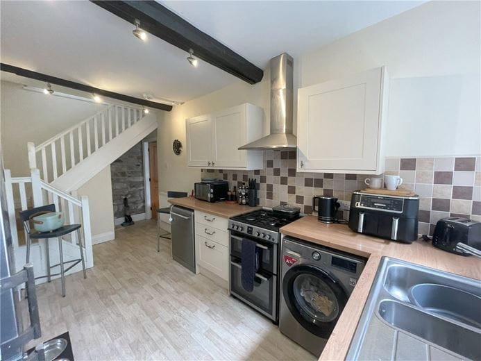 2 bedroom cottage, Nabbs Lane, Slaithwaite HD7