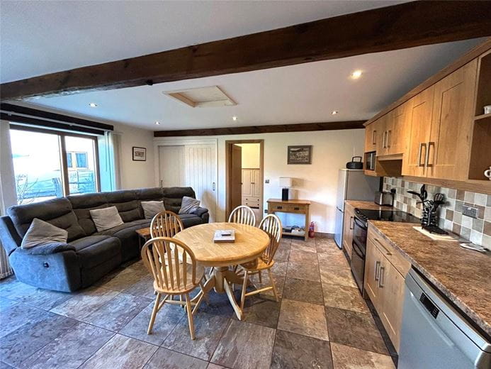 2 bedroom cottage, Thistle Hill, Knaresborough HG5