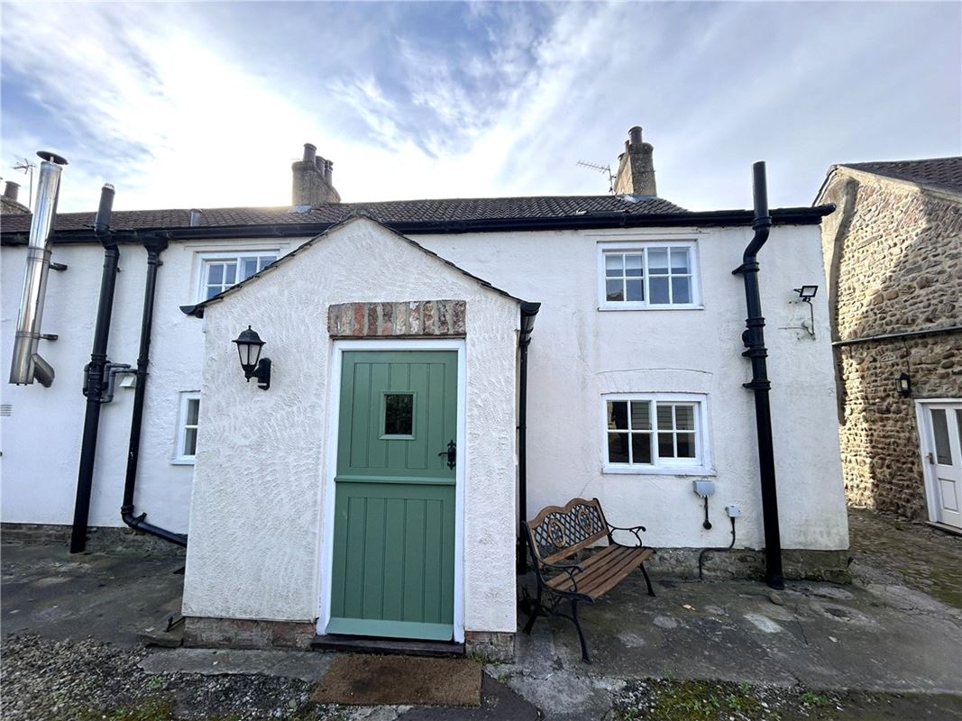 3 bedroom cottage, 15 Main Street, Wath HG4