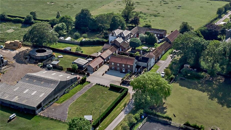  Farm, Wains Lane, Staxton YO12 - Sold STC