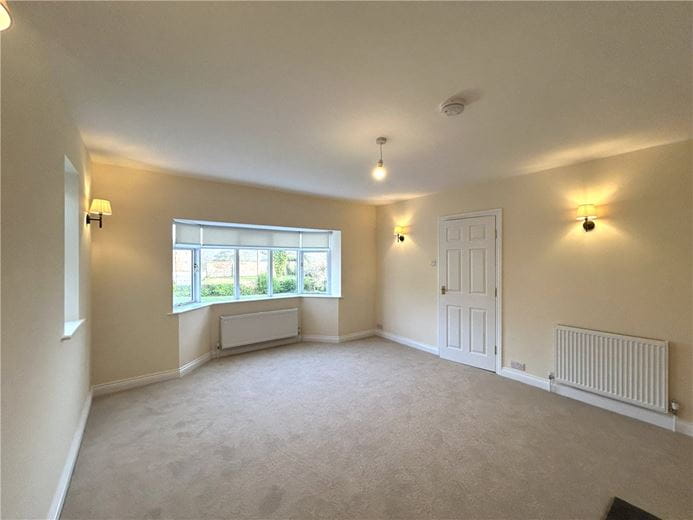 2 bedroom bungalow, Hunsingore, Wetherby LS22 - Available