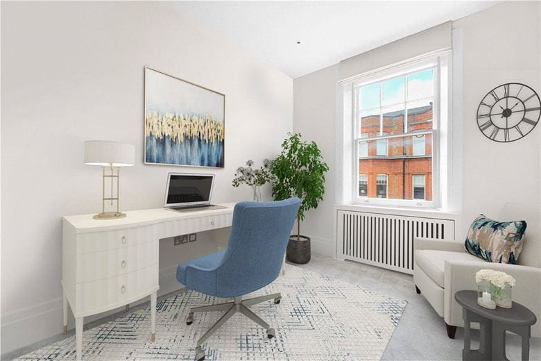 4 bedroom flat, Wynnstay Gardens, Kensington W8 - Available