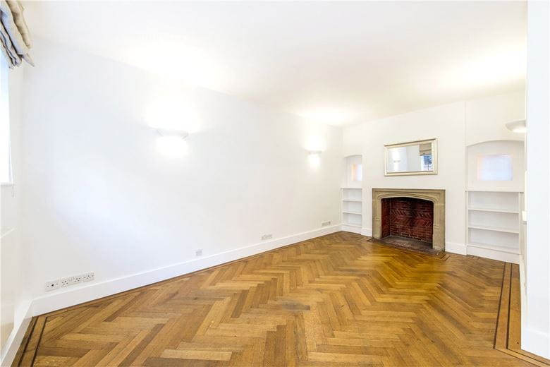 2 bedroom house, Thurloe Close, South Kensington SW7 - Available