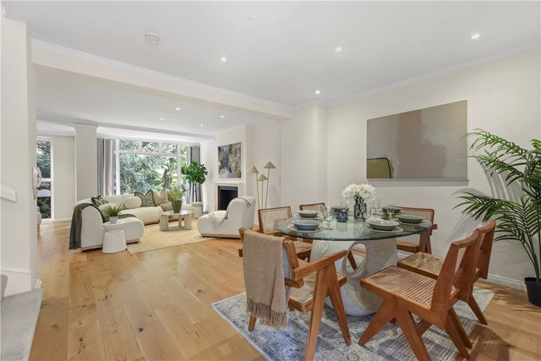 5 bedroom house, Woodsford Square, Holland Park W14 - Available