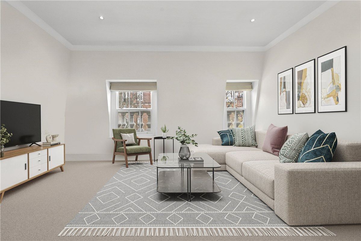 3 bedroom flat, Addison Road, Holland Park W14 - Available
