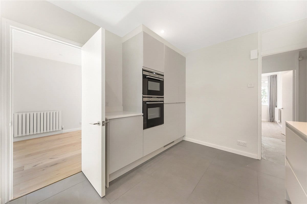 4 bedroom house, Melbury Road, London W14 - Available