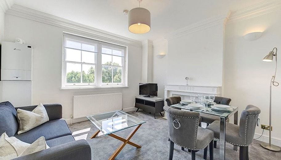 2 bedroom flat, Lexham Gardens, London W8 - Available