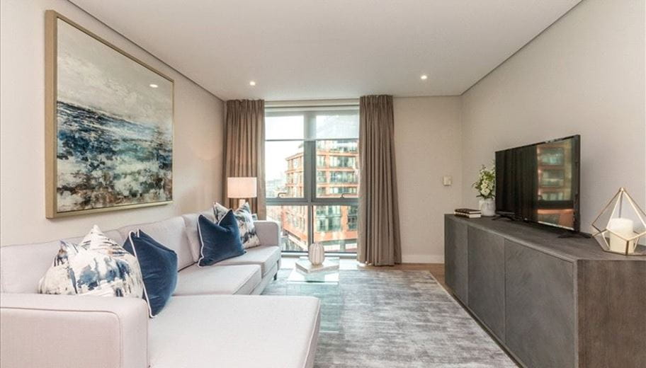 3 bedroom flat, Merchant Square East, London W2 - Available