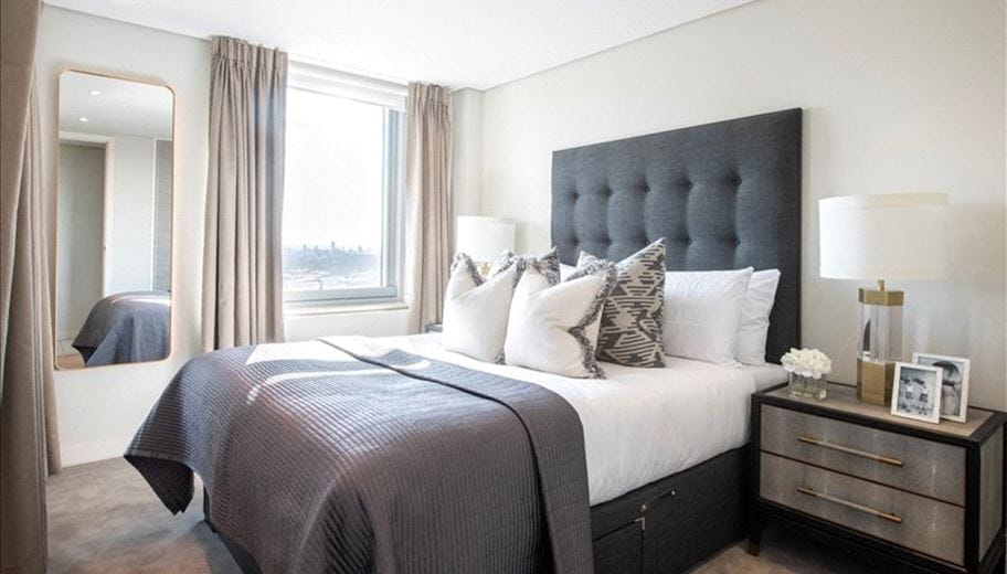 4 bedroom flat, Merchant Square East, London W2 - Available