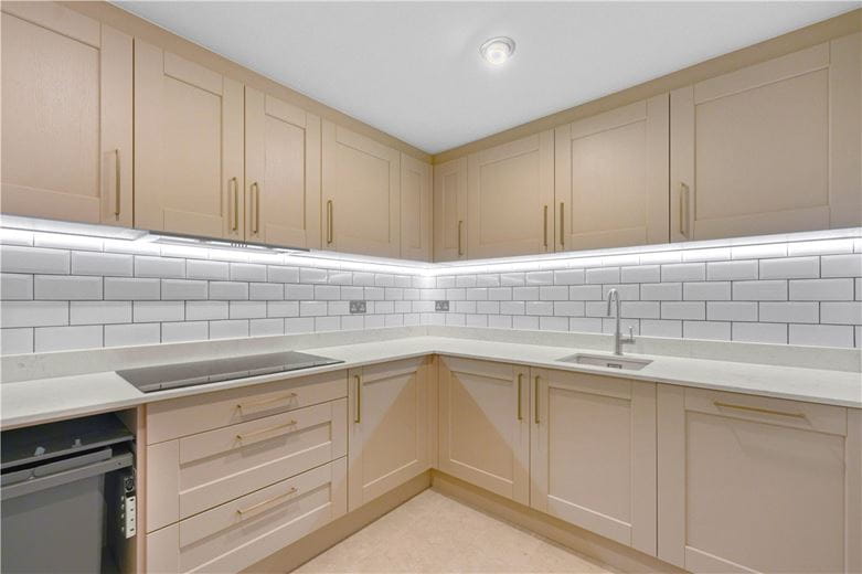 2 bedroom flat, Manson Place, South Kensington SW7 - Available