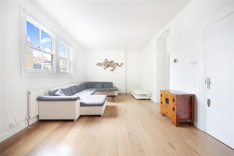 2 bedroom flat, Ovington Square, London SW3