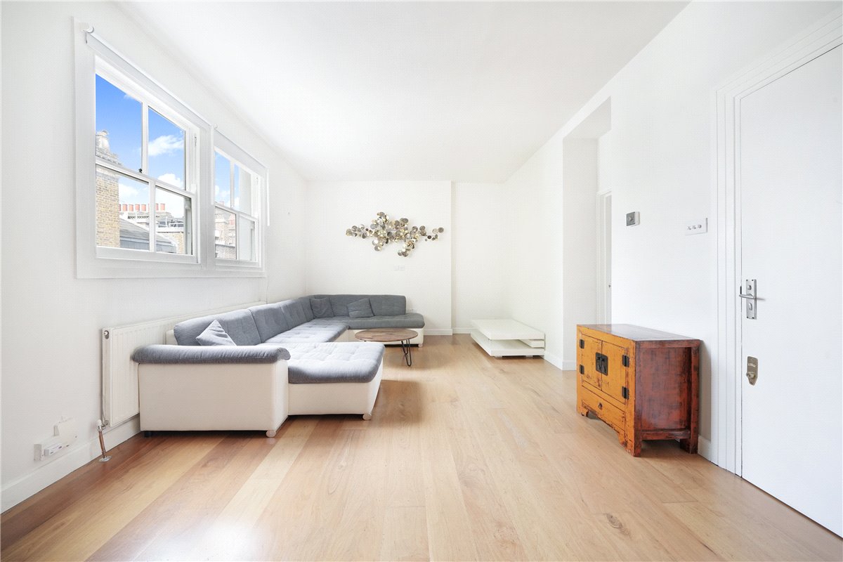 2 bedroom flat, Ovington Square, London SW3 - Available