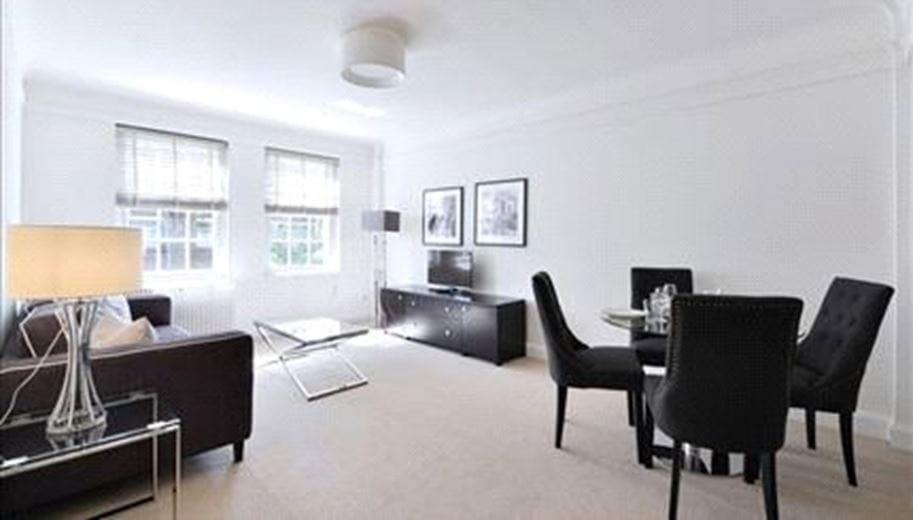 2 bedroom flat, Pelham Court, 145 Fulham Road SW3 - Available